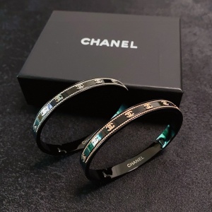 $29.00,Chanel Bangle For Women # 296579
