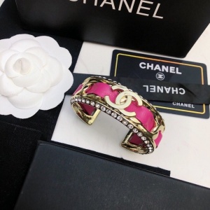 $29.00,Chanel Bangle For Women # 296598