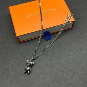 $29.00,Louis Vuitton Necklace  # 296617