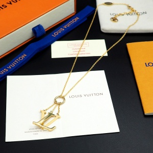 $29.00,Louis Vuitton Necklace  # 296623