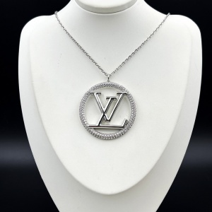 $29.00,Louis Vuitton Necklace For Women # 296659