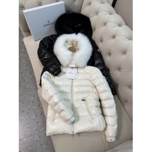 $159.00,Moncler Down Jacket For Women # 296782