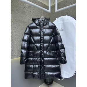 $165.00,Moncler Down Coat For Women # 296872