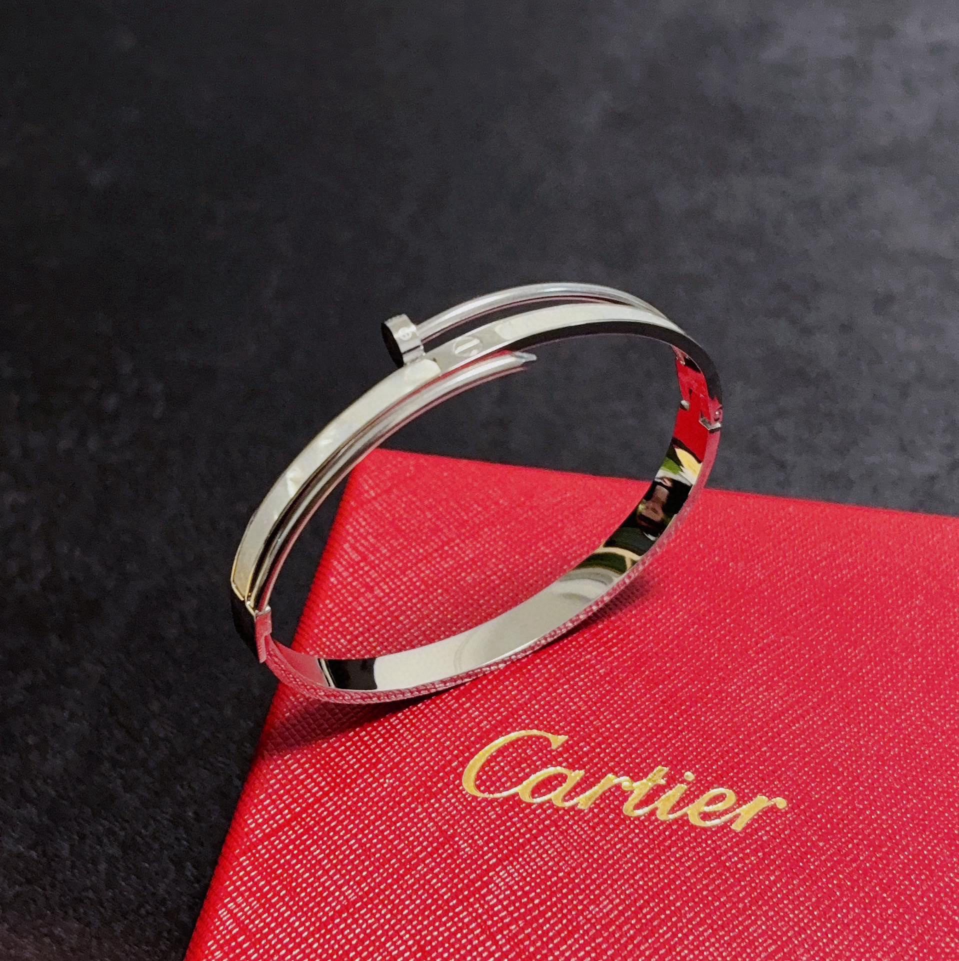 Cartier Bracelet For Women # 295598