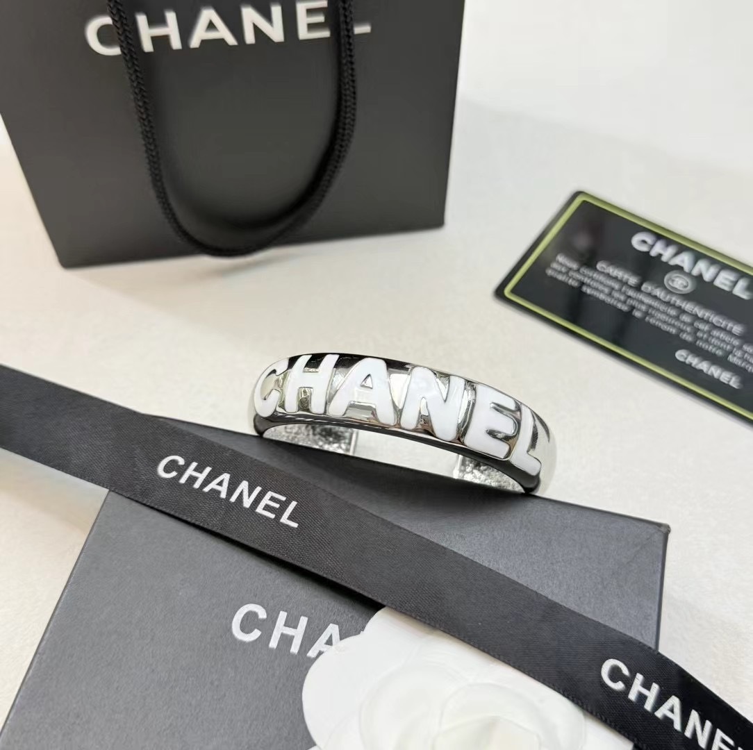 Chanel Bangle For Women # 295660