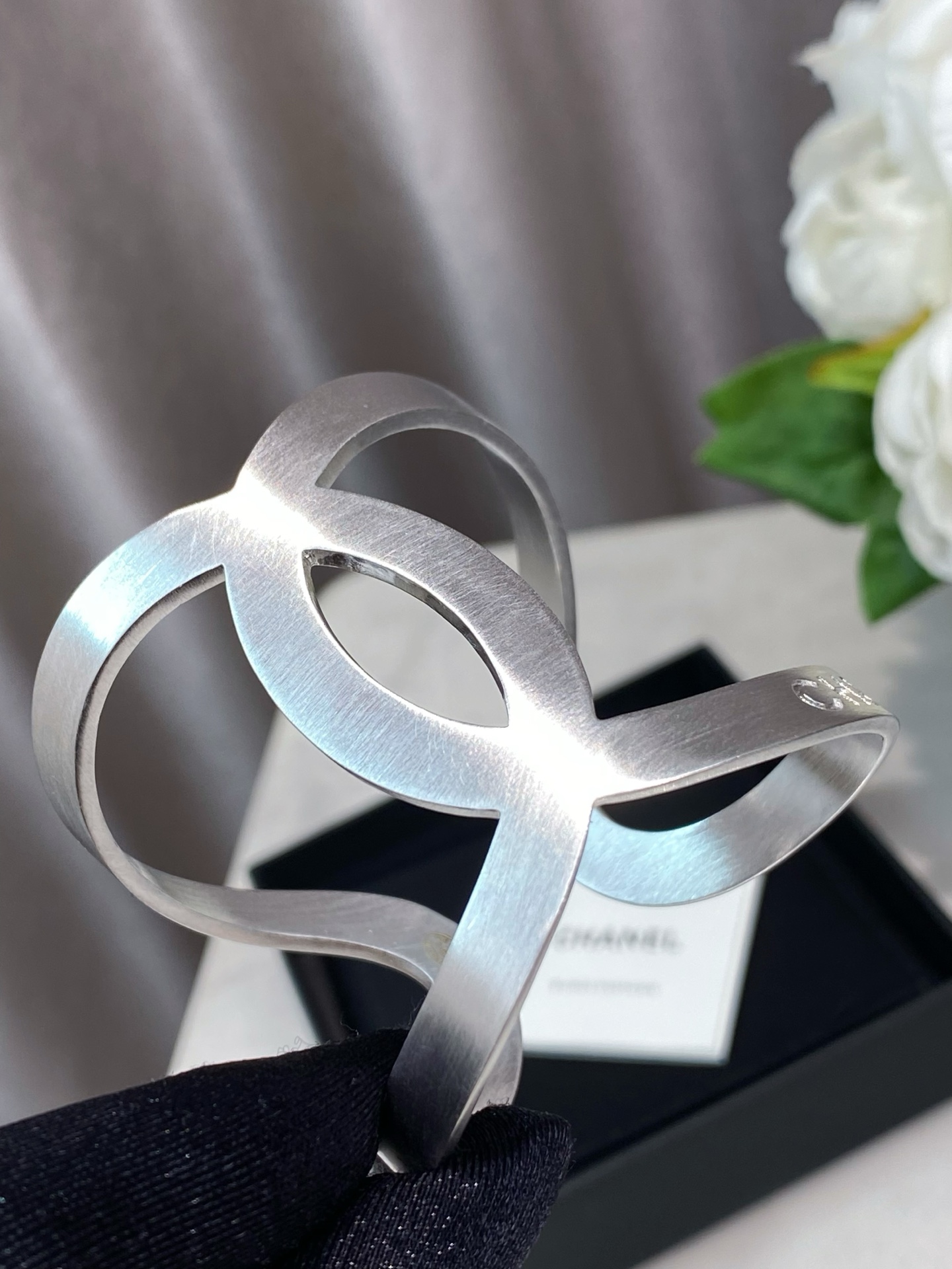 Chanel Bangle For Women # 295728