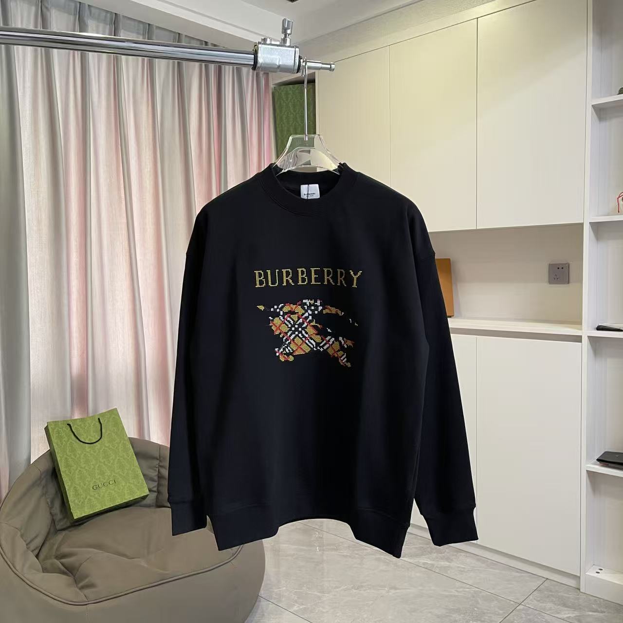 Burberry Sweatshirts For Men # 296306