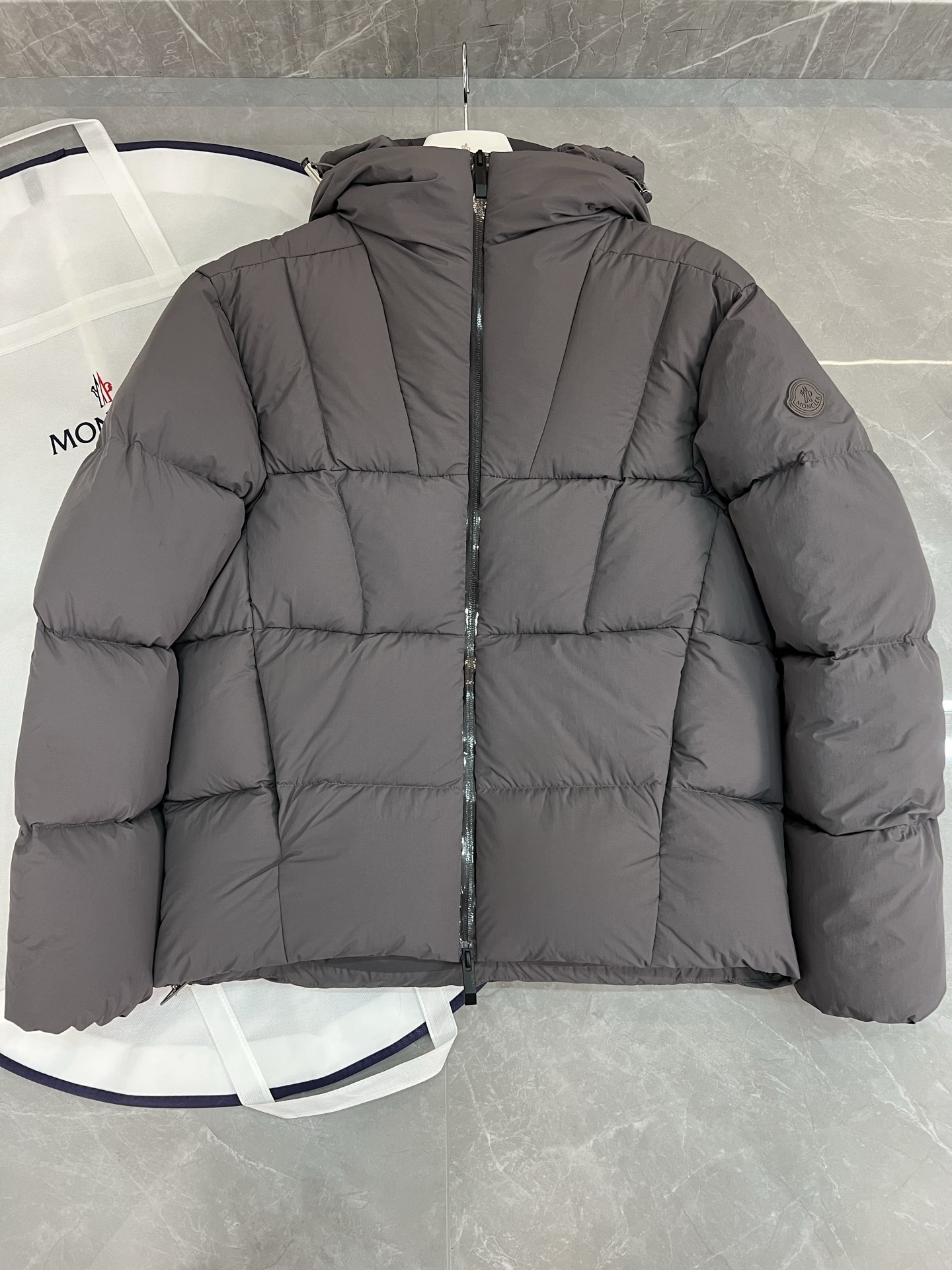 Moncler Down Coat For Men # 296728