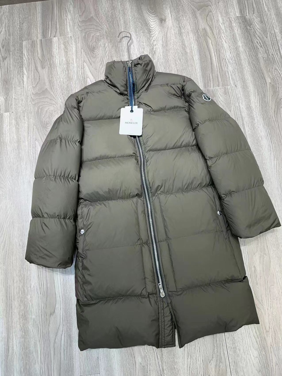 Moncler Down Coat For Women # 296789