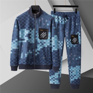$89.00,Louis Vuitton Tracksuits For Men # 297239