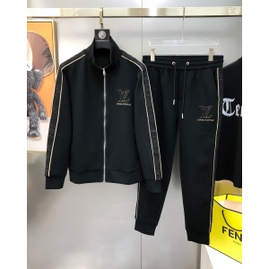 $89.00,Louis Vuitton Tracksuits For Men # 297359