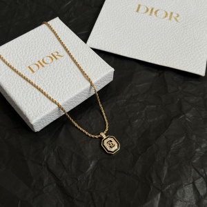 $29.00,Dior Necklace For Women # 297384