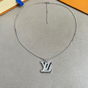 $29.00,Louis Vuitton Necklace For Women # 297416