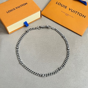 $29.00,Louis Vuitton Necklace For Women # 297423