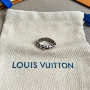 $25.00,Louis Vuitton Ring # 297571