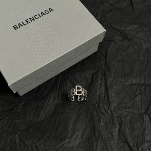 $25.00,Balenciaga Ring # 297583