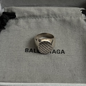 $25.00,Balenciaga Ring # 297584