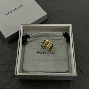 $25.00,Balenciaga Ring # 297601