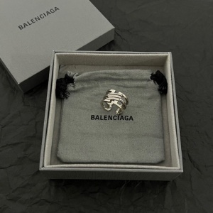 $25.00,Balenciaga Ring # 297602