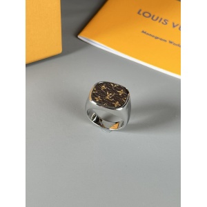 $25.00,Louis Vuitton Ring # 297691
