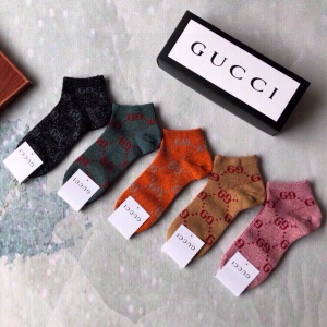 $27.00,Gucci Socks  # 298107