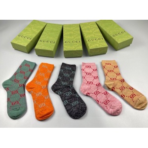 $27.00,Gucci Socks  # 298126