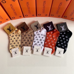 $27.00,Louis Vuitton Socks  # 298148