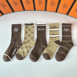 $27.00,Hermes Socks  # 298154