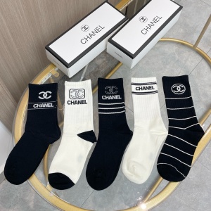 $27.00,Chanel Socks  # 298169