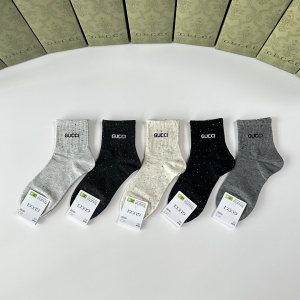 $27.00,Gucci Socks  # 298171
