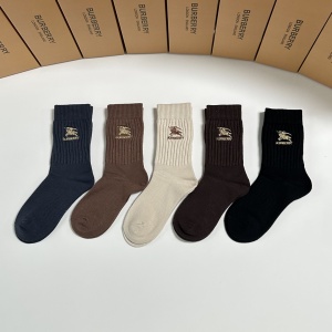$27.00,Burberry Socks  # 298179