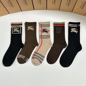 $27.00,Burberry Socks  # 298181