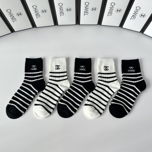 $27.00,Chanel Socks  # 298182
