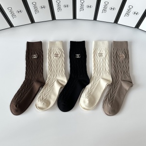 $27.00,Chanel Socks  # 298186