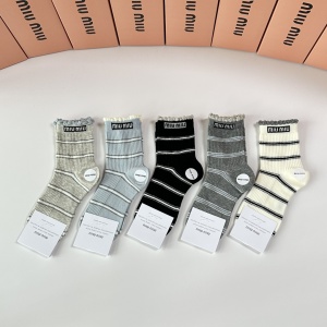 $27.00,Miumiu Socks  # 298194