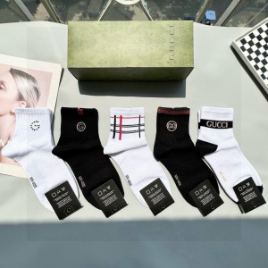 $27.00,Gucci Socks For Women # 298214