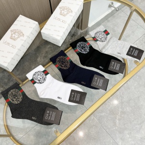 $27.00,Versace Socks For Women # 298219