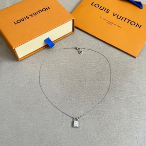 $27.00,Louis Vuitton Necklace For Women # 298288