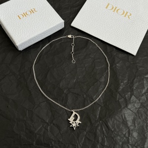 $27.00,Dior Necklace For Women # 298294