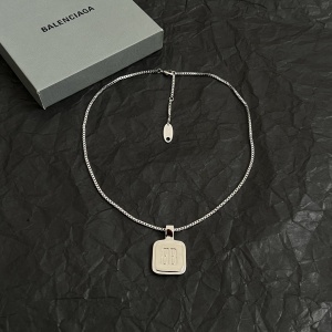 $27.00,Balenciaga Necklace  # 298310
