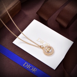 $27.00,Dior Necklace  # 298323