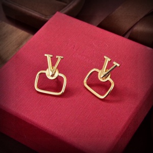 $26.00,Valentino Earrings For Women # 298440