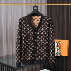 $46.00,Louis Vuitton Sweaters For Men # 298482