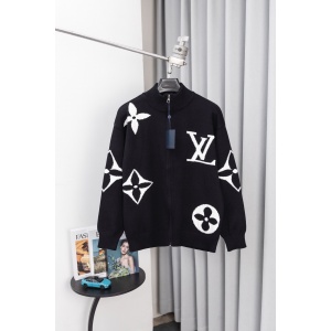 $46.00,Louis Vuitton Sweaters For Men # 298493