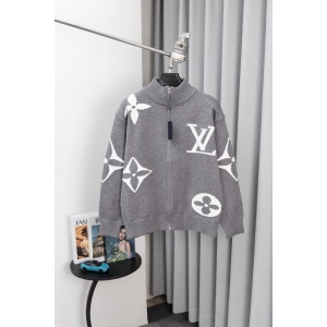 $46.00,Louis Vuitton Sweaters For Men # 298494