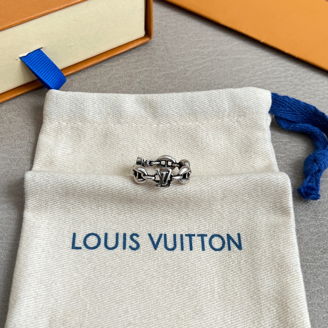 Louis Vuitton Ring # 297573