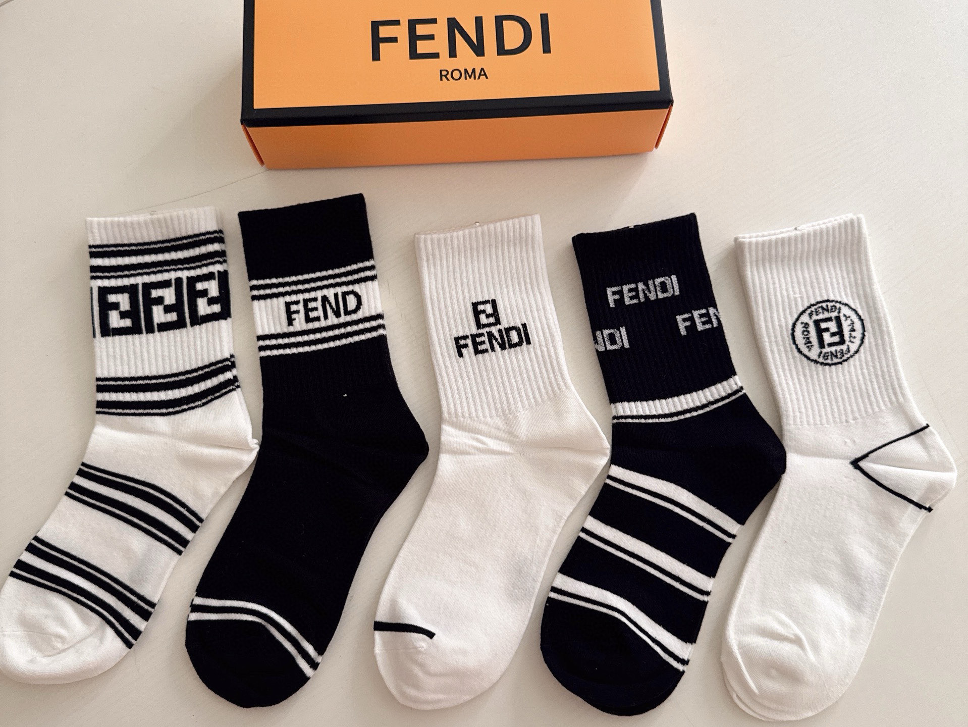 Fendi Socks # 298119