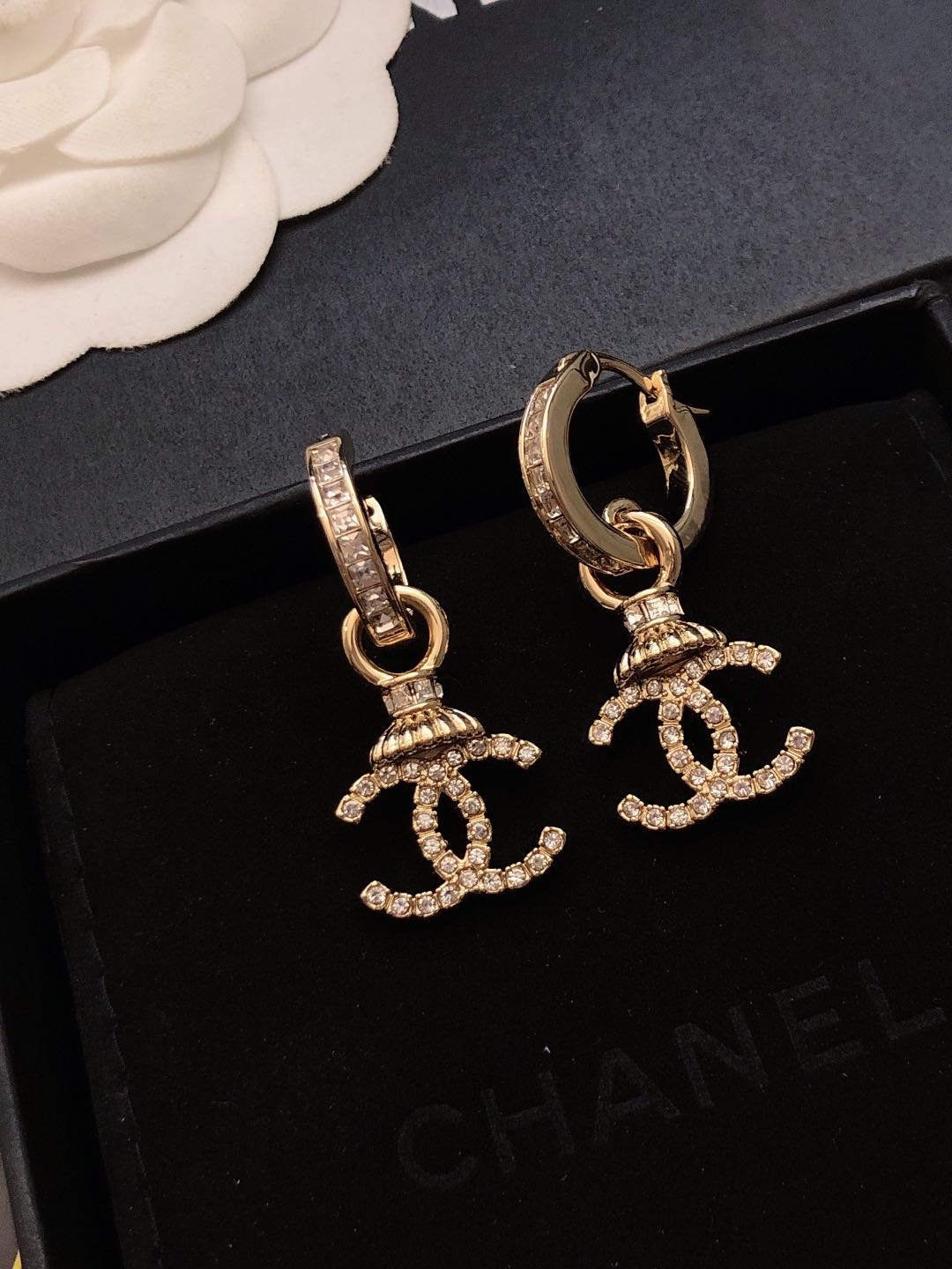 Chanel Earrings For Women # 298463