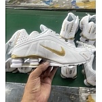 Nike Shox R4 Sneaker Unisex # 298263