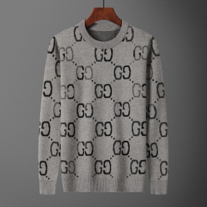 $46.00,Fendi Sweaters For Men # 298572